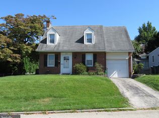 2322 N Gilinger Rd, Lafayette Hill, PA 19444