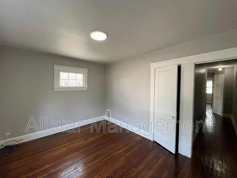 8203 Denison Ave #RIGHT SIDE — Photo 12