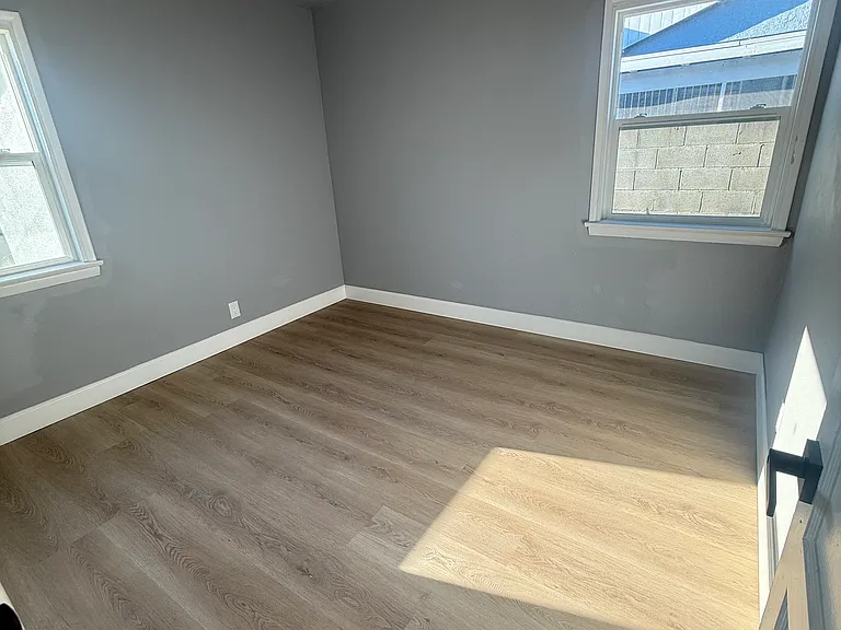 13917 Chadron Ave — Photo 7