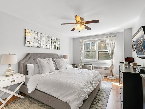 3rd image of 351 E 57th St #10E