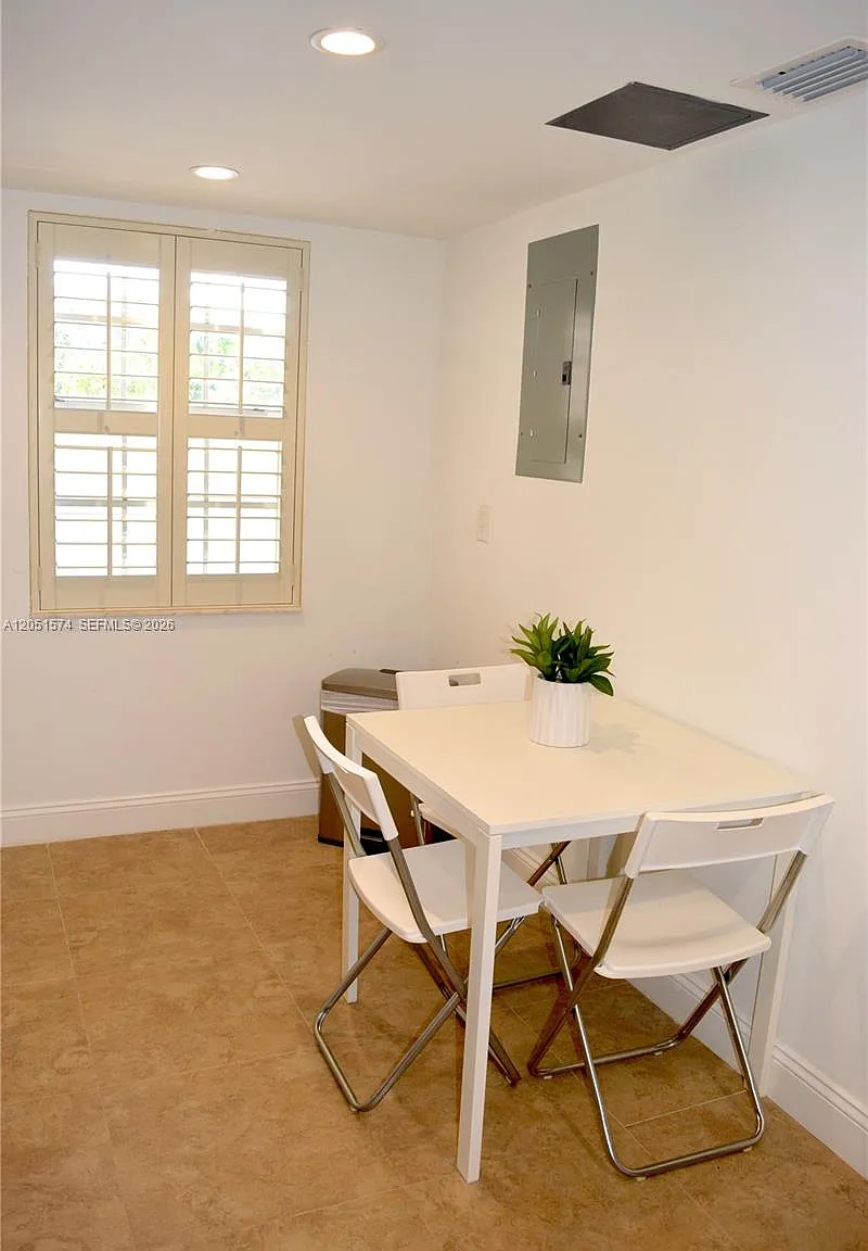 Palm-Aire C C 78a Condo — Photo 3