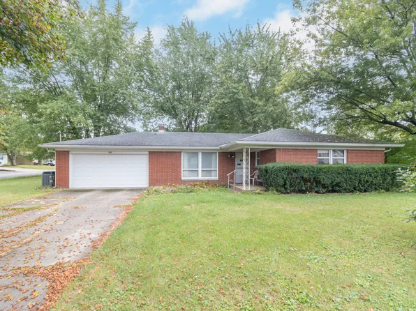 409 E Maple St, Spiceland, IN 47385