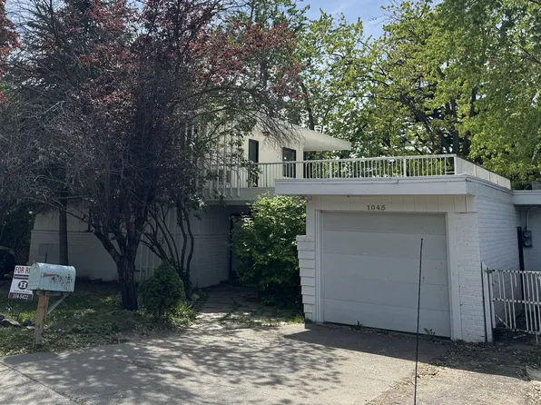 1045 NE Duncan Ln, Pullman, WA 99163