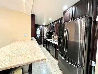 494 Putnam Avenue, #1