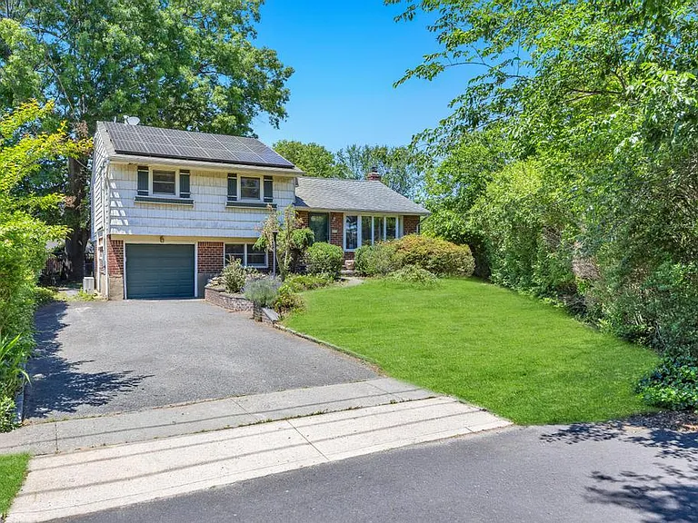 20 Switzerland Rd — Photo 5