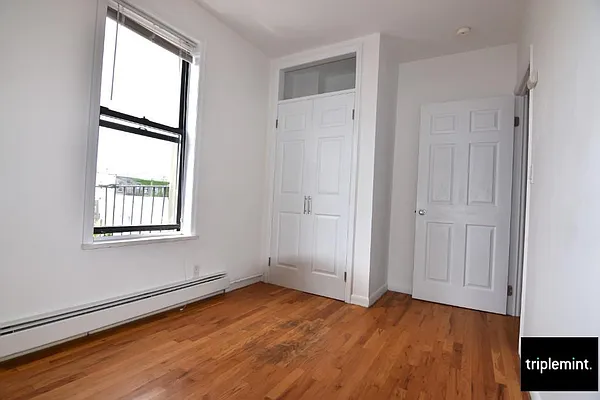 Rented by Triplemint | media 14