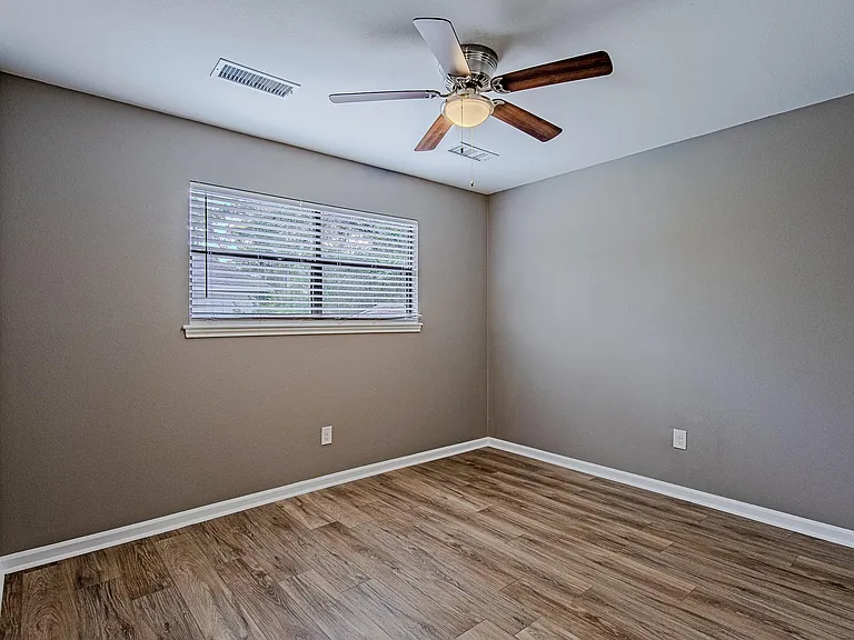3323 Lost Hollow Dr — Photo 23