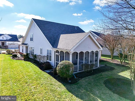 4th image of 6304 Avington Pl