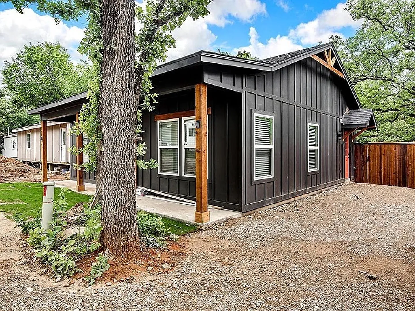 Live the Lake Life 2 Bed, 1 Bath Available September 1 — Photo 2