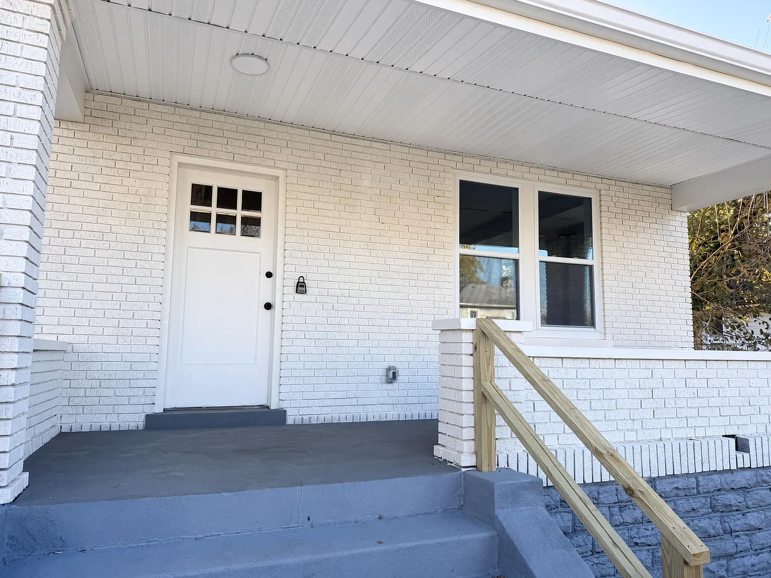 3 bed, 1254 sqft, $2,400 — Photo 4