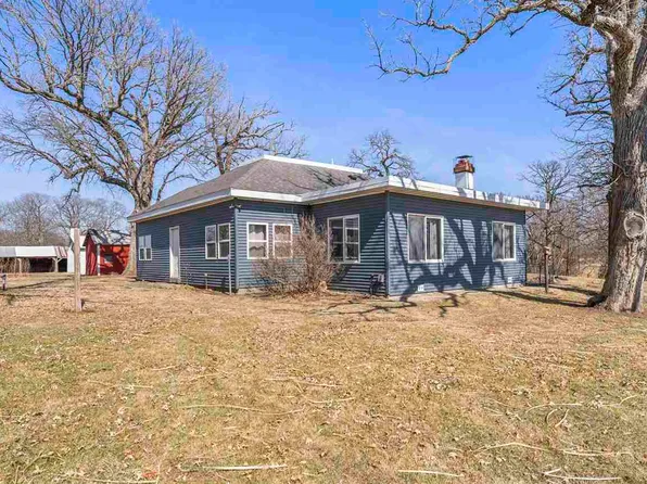 12978 30th St, Wapello, IA 52653