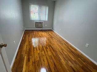 (Undisclosed Address), Bronx, NY 10467