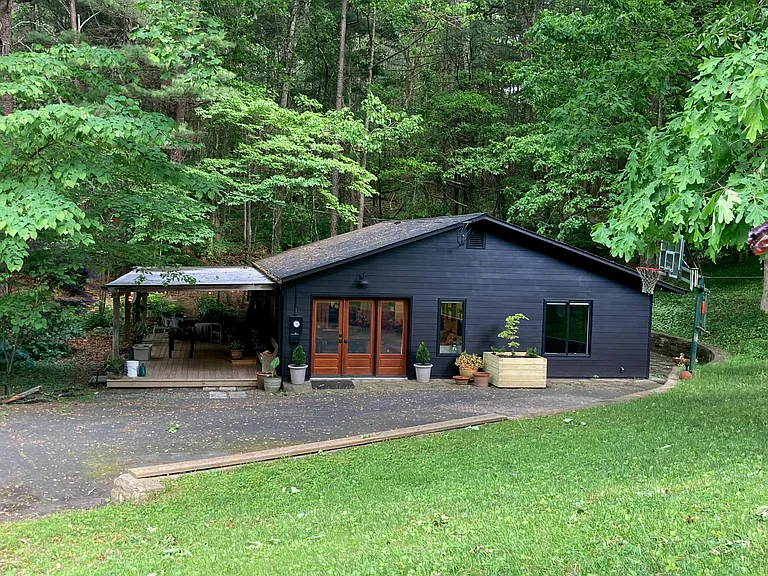 385 Beaverdam Rd — Photo 27