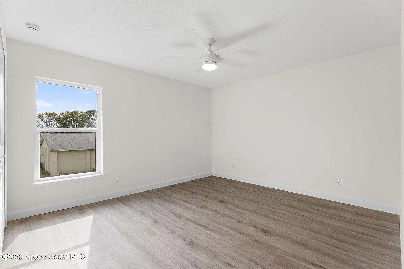 193 Dayton Blvd — Photo 4