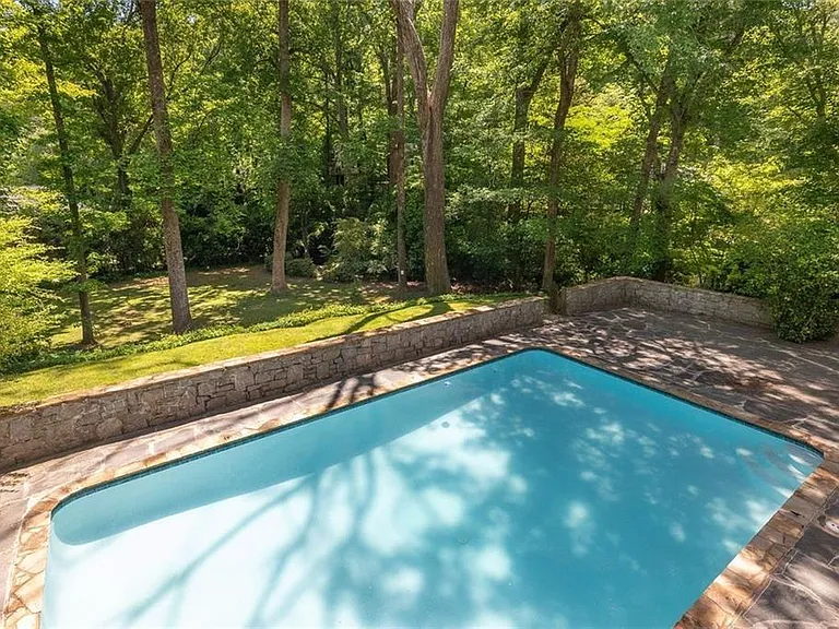 445 Forest Hills Dr — Photo 34