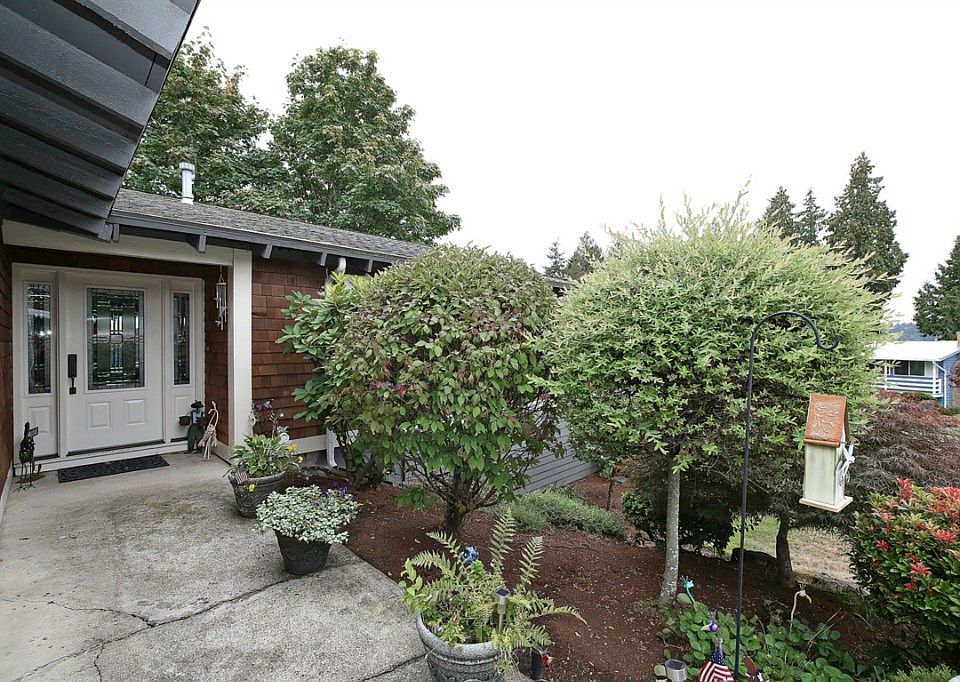 1st image of 13822 116th Ave NE