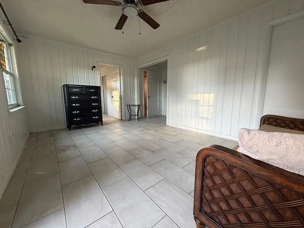 2 bed, 616 sqft, $950 — Photo 2