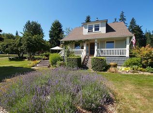 6616 Anderson Rd, Clinton, WA 98236