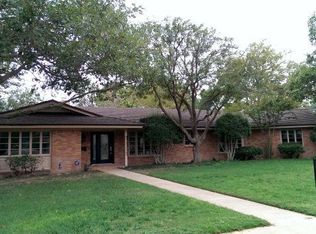 4617 9th St, Lubbock, TX 79416