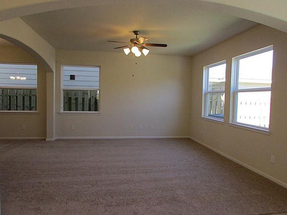 3rd image of 7023 Pavilion Dr