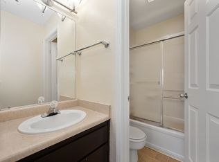 Rollingwood Condominium Rentals, Fair Oaks, CA 95628