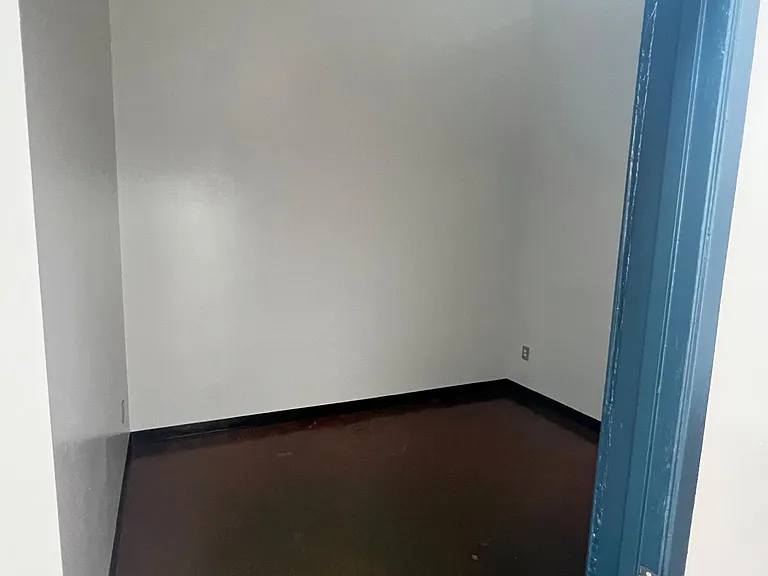 Sunshine Studios — Photo 23