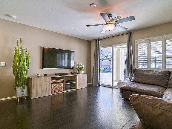 4th image of 35225 Angel Falls Dr