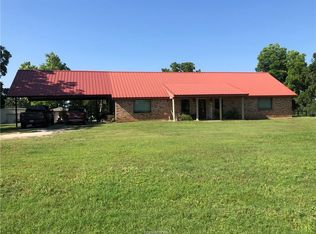 8770 Fm 1452 W, Madisonville, TX 77864