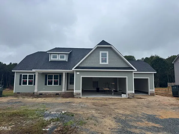 280 Freedom Ridge Dr, Smithfield, NC 27577