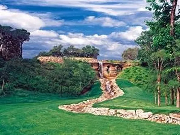 7600 Muirfield Dr, Cleburne, TX 76033