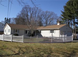 36 Heritage Hill Rd, Branford, CT 06405