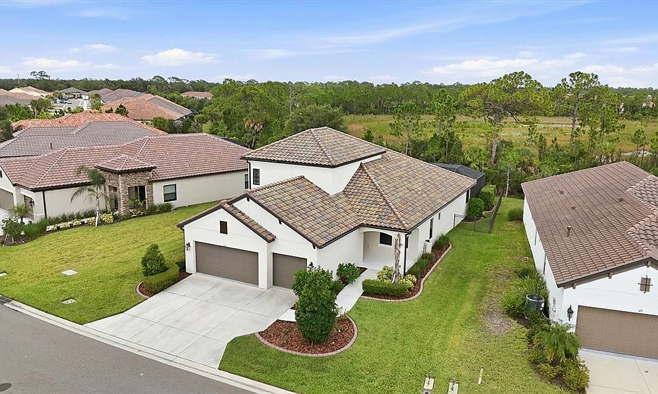 1st image of 425 ARIANO AVENUE