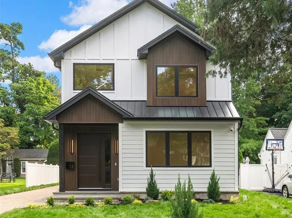 12 Spruce Street, Tenafly, NJ 07670