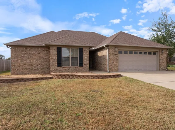 10 Alli Paige Dr, Vilonia, AR 72173