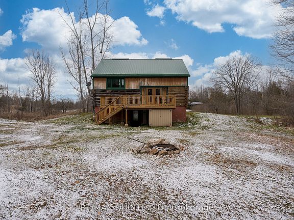 3rd image of 20 Thompson Rd