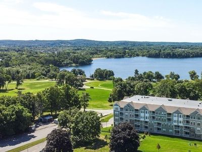 1 Codman Way #402, Westborough, MA, 01581