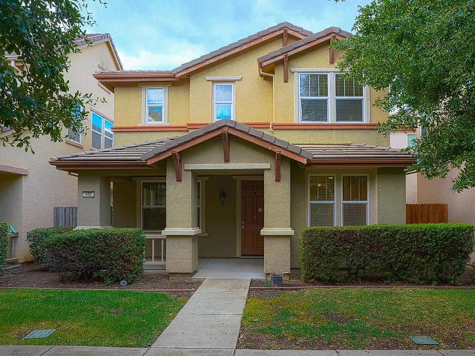 500 Wapello Cir