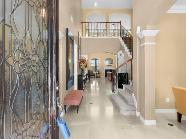 12009 Banks Run Dr, Pearland, TX 77584