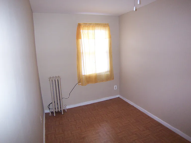 1514 S Corlies St — Photo 11