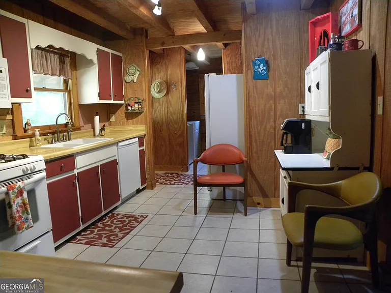153 Will Zoellner Ln — Photo 15