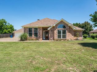 726 Crestview St, Chandler, TX 75758