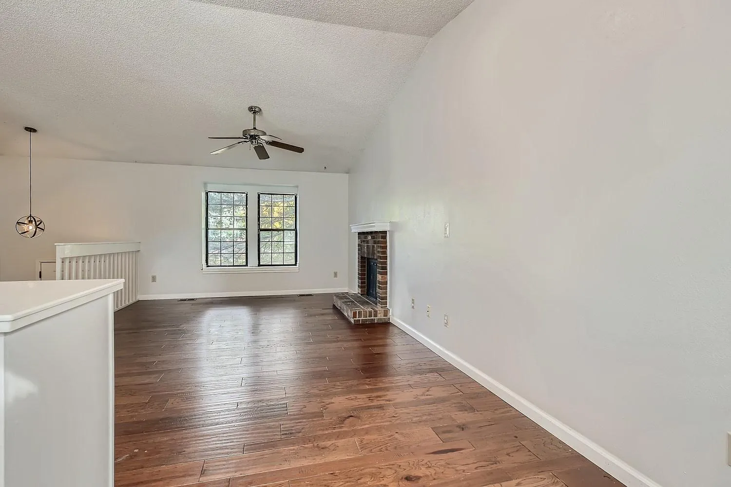 8876 W Ottawa Ave — Photo 4