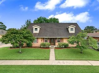 795 Heritage Ave, Gretna, LA 70056