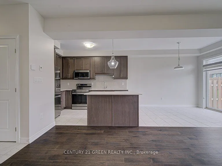 30 Baker Ln — Photo 8