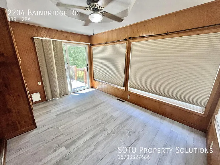 2204 Bainbridge Rd — Photo 14