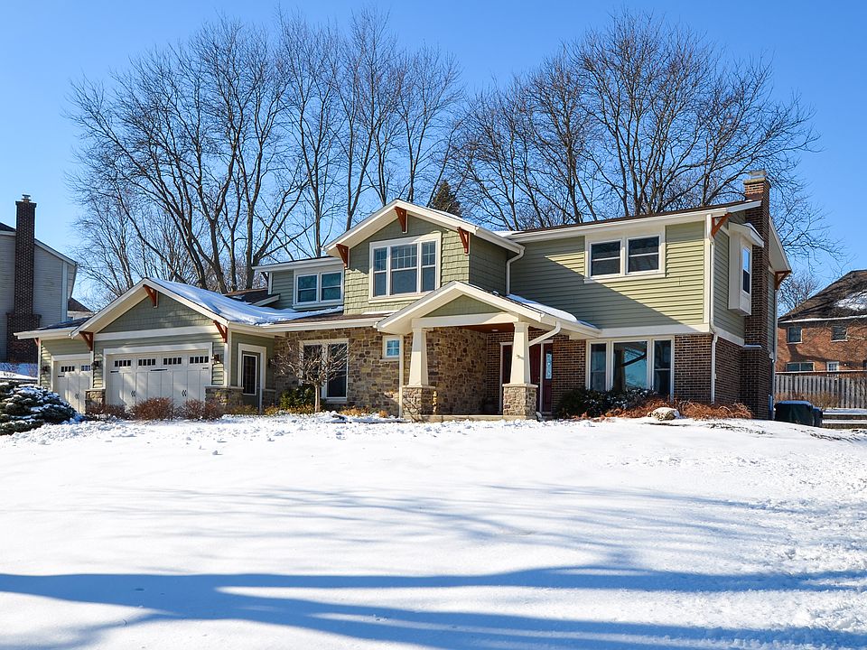 1st image of 302 S Whitehall Dr