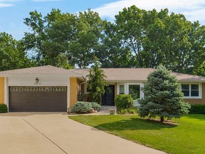 10241 Hauser St, Lenexa, KS, 66215