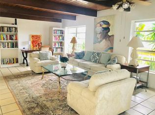 230 Lake Ct, Lauderdale By The Sea, FL 33308