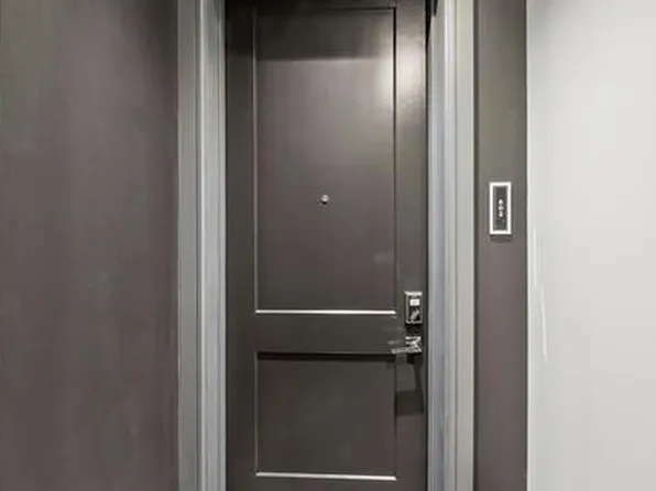 121 34th Street image 119 of 213