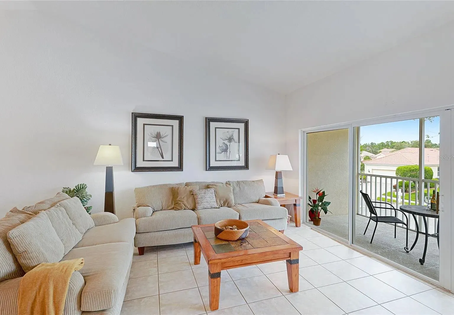 3 bed, 1617 sqft, $4,400 — Photo 4